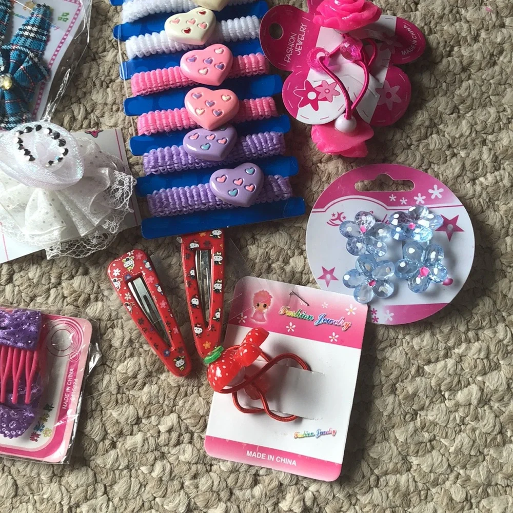 New Children’s hair clips and hair ties bundle
